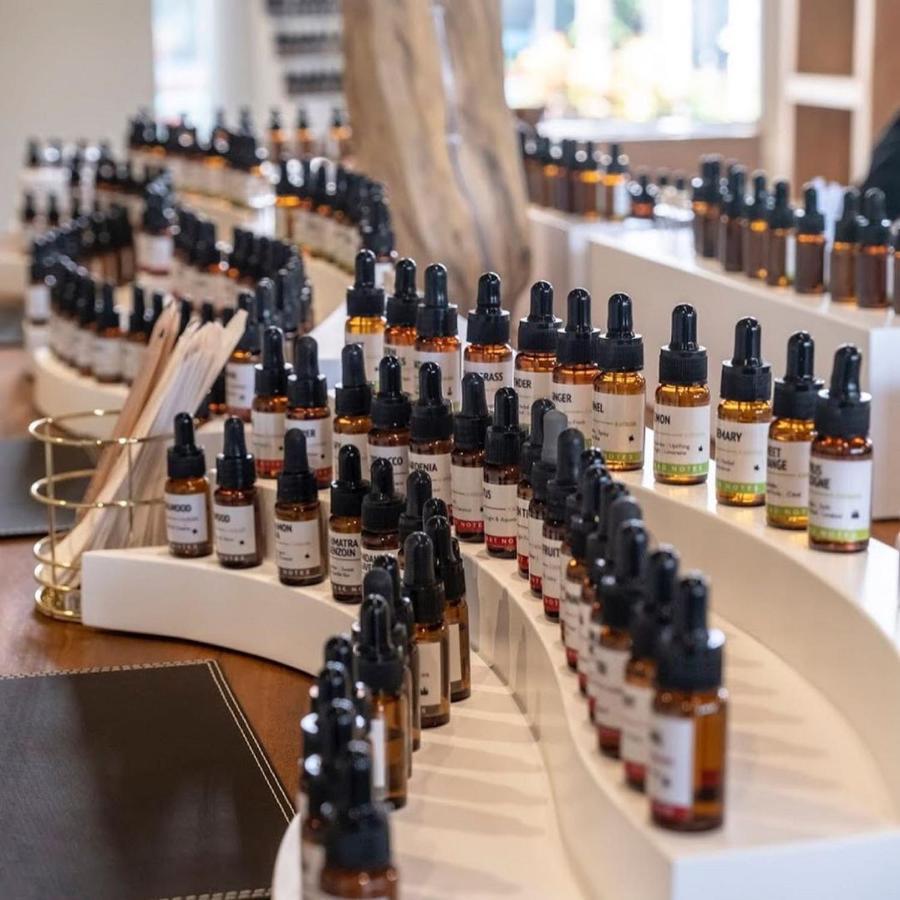 Ts Suites Seminyak Exterior foto A selection of Bach flower remedies